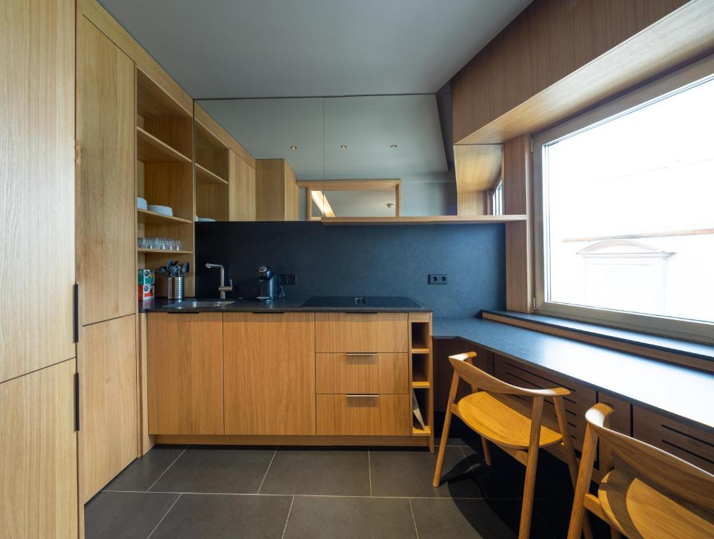 Core Luxembourg City-Grand Duke's Palace - Resim 9