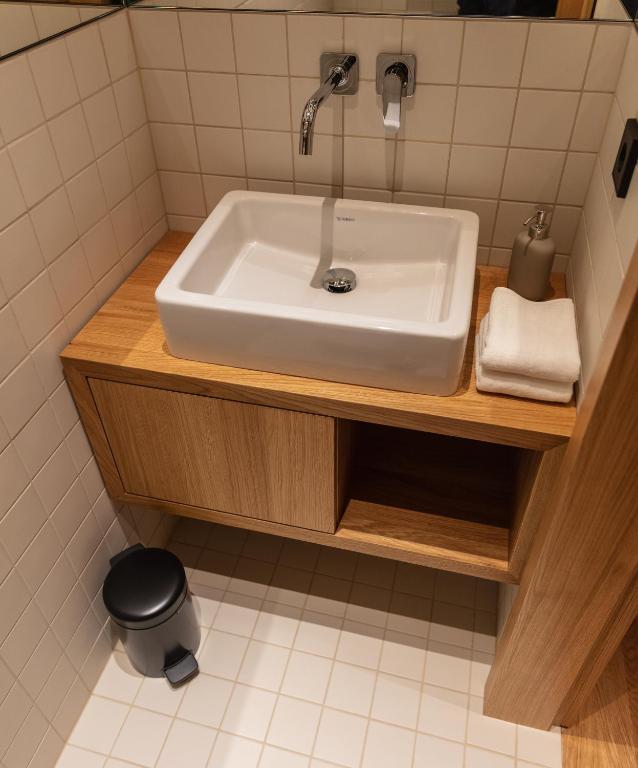 Core Luxembourg City-Grand Duke's Palace - Resim 18