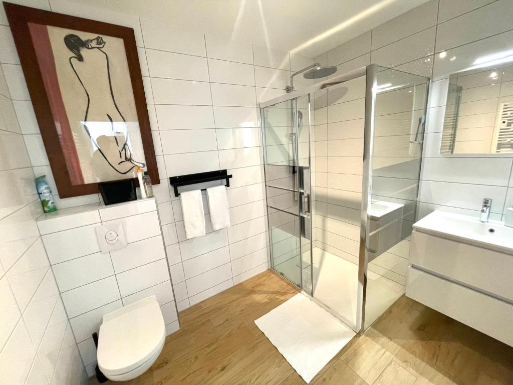 Magnifique 2 pièces, tout équipé, terrasse privée – photo 15