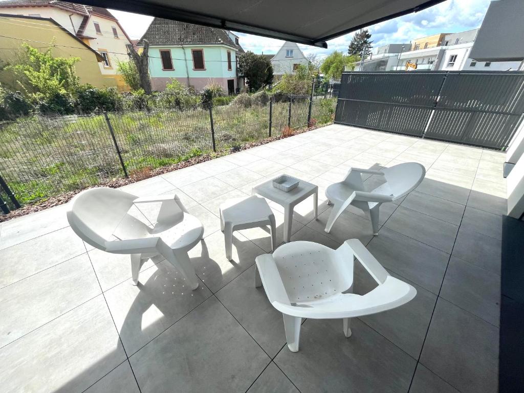 Magnifique 2 pièces, tout équipé, terrasse privée – photo 9