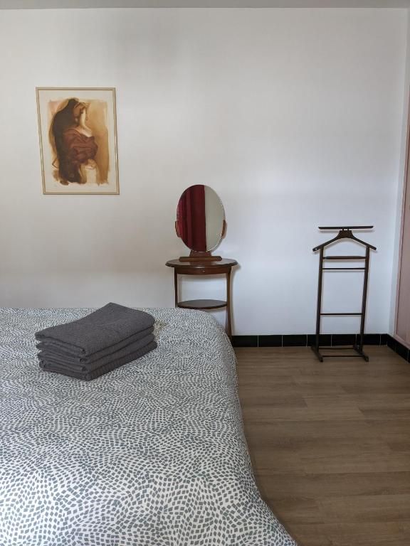 Posedenie v ubytovaní Au chalet d'Illiers Combray, grand jardin arboré