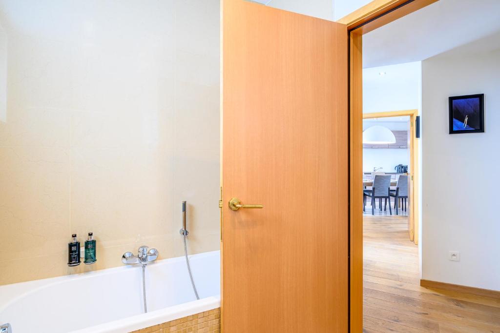 B-aparthotel Ambiorix - Resim 35