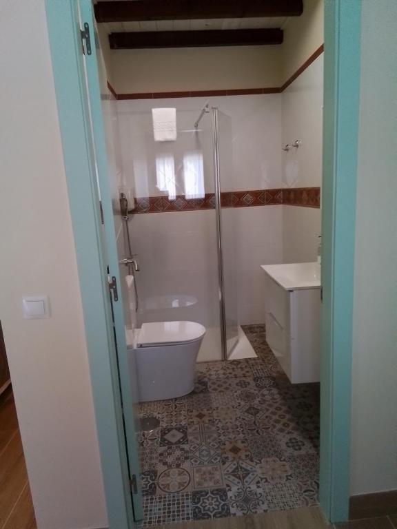 Hostel & Rooms Casa Maia - 8