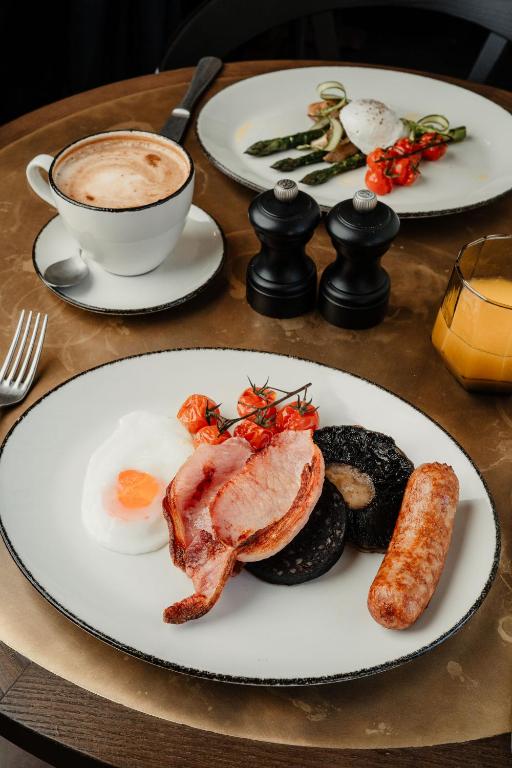 No 1 by GuestHouse, York - Resim 25