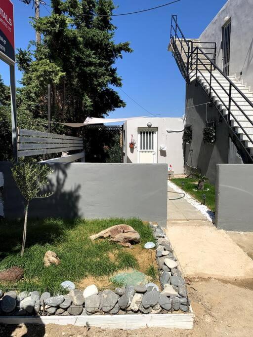 The building in which the holiday home is located