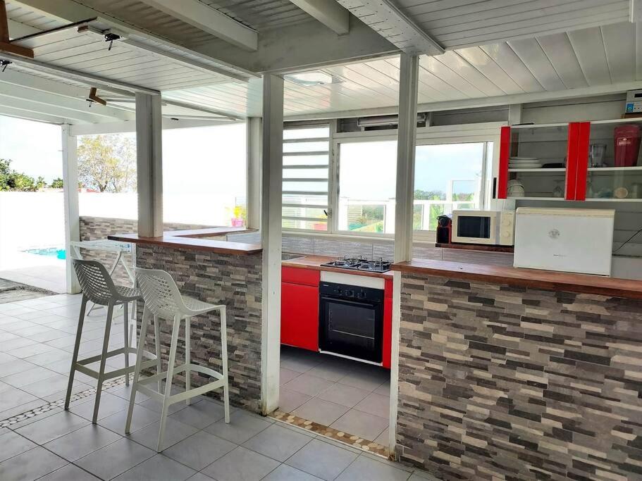 Kuchyň nebo kuchyňský kout v ubytování Bold'Air piscine, vue mer