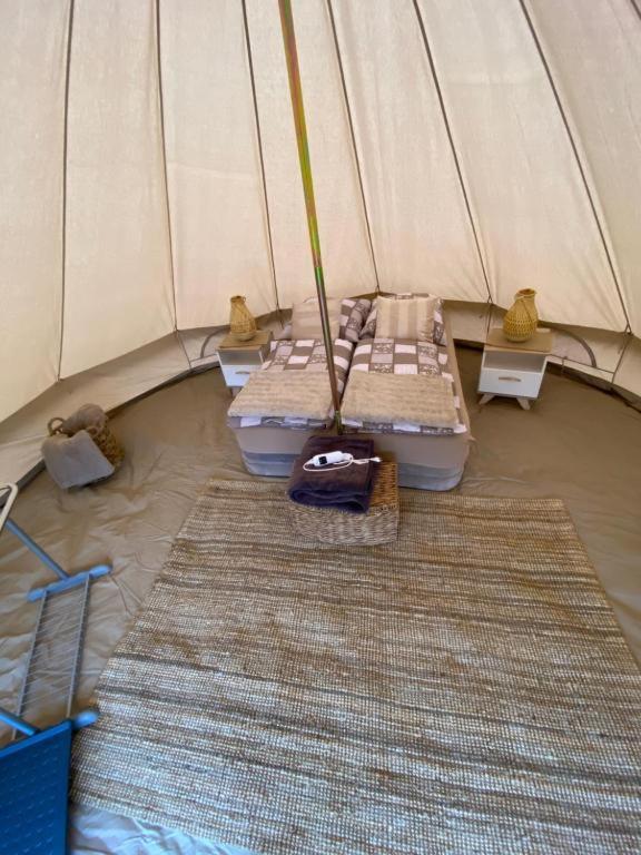 Posezení v ubytování GLAMPING SIELSKIHEL