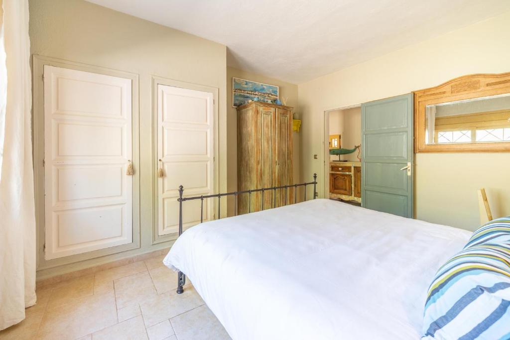 Fotografie z fotogalerie ubytování Villa Stephanie v destinaci L'Escala