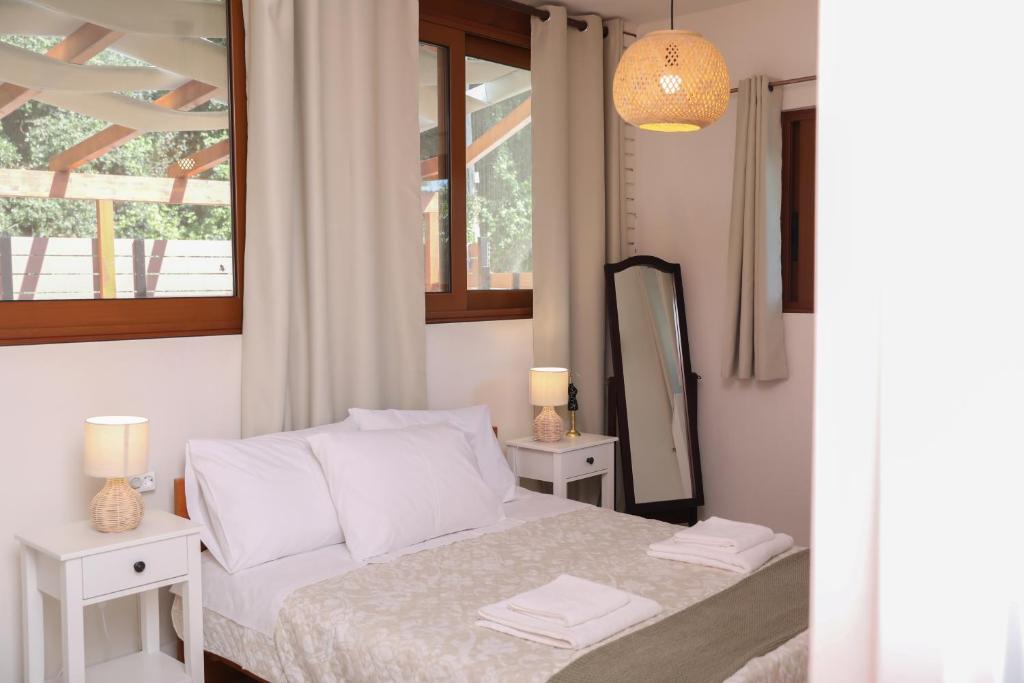 A bed or beds in a room at ΒeΙΙa