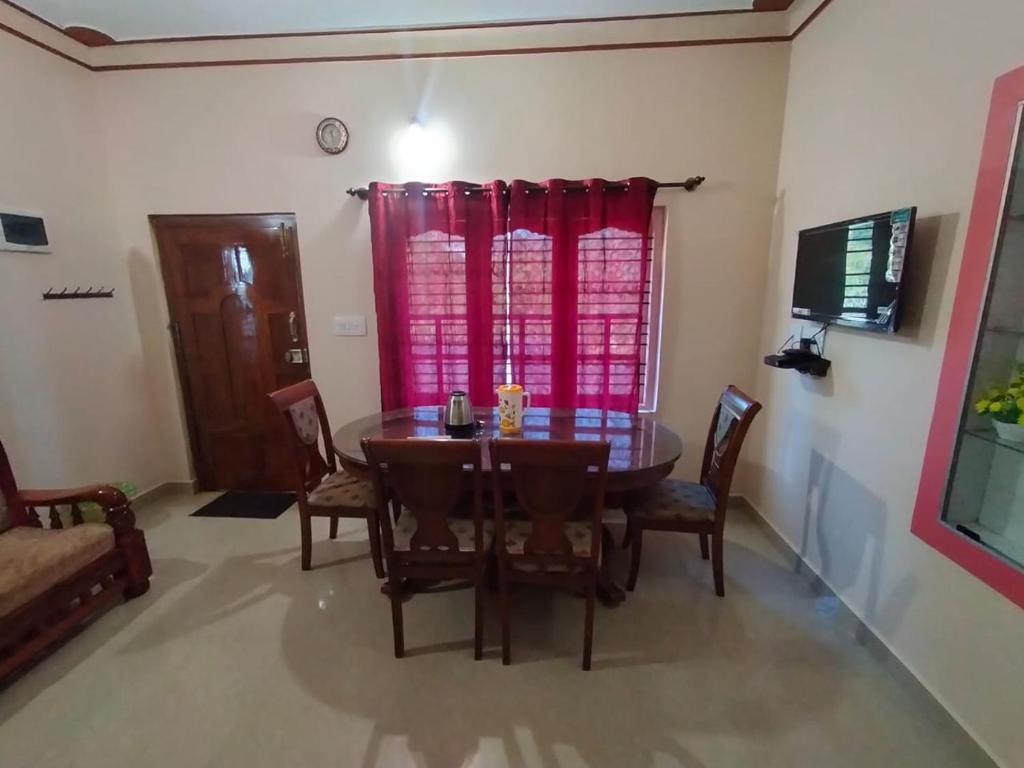 Snowdrop inn coorg - 豪华家庭房