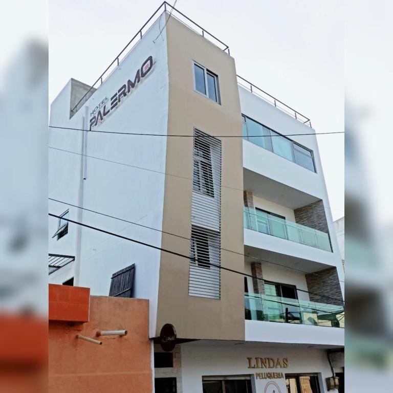 Budova, kde se hotel nachází