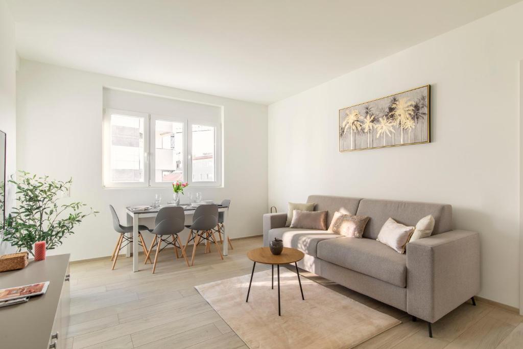 Lugano Superior Suites - Free Parking - Resim 13