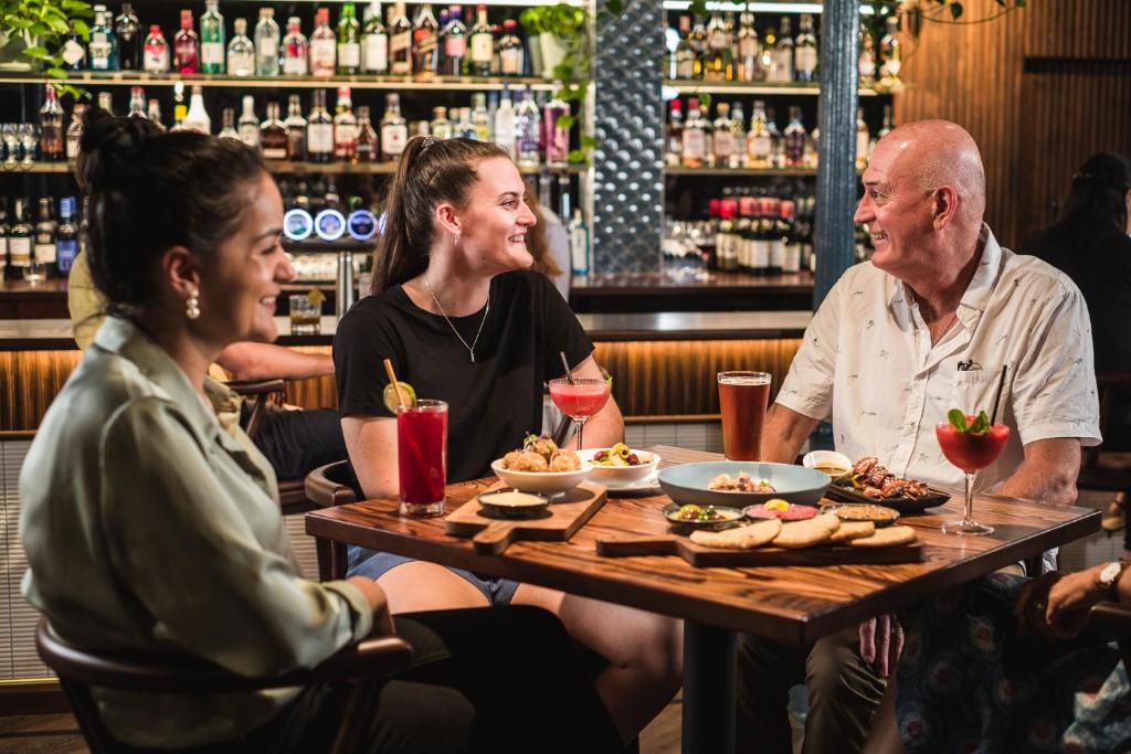 Carnmore Hotel Christchurch - Resim 20