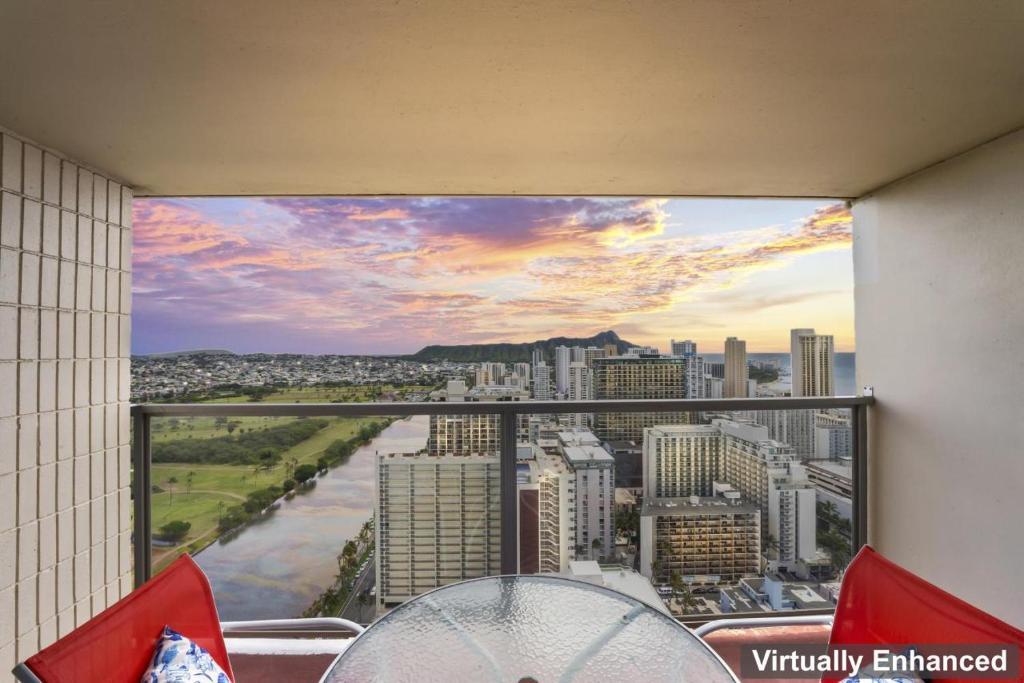 Ocean View studio 39th Floor at Island Colony 3917, Honolulu (updated ...