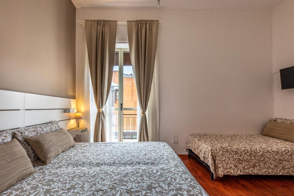 B&B della Stazione - Habitación Triple Con Balcón