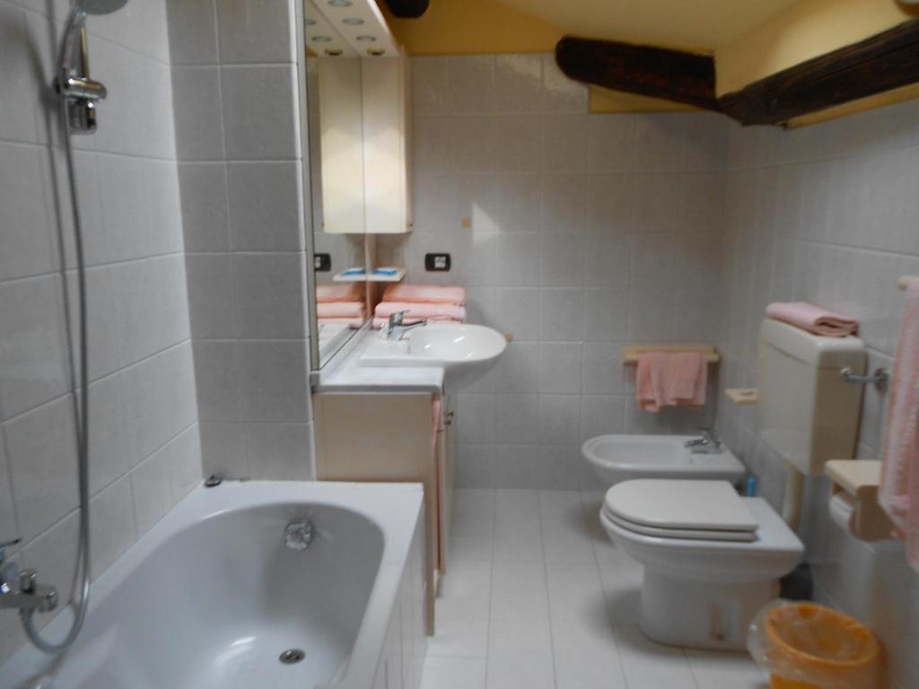 Koupelna v ubytování Hotel Il Nibbio