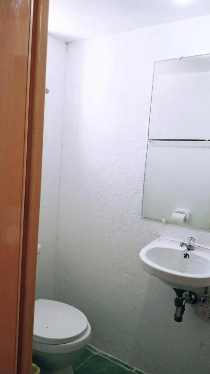 Bayay ni Nanay Bed & Breakfast in Magpupungko Beach Road - Salle Double - Accès Au Handicap