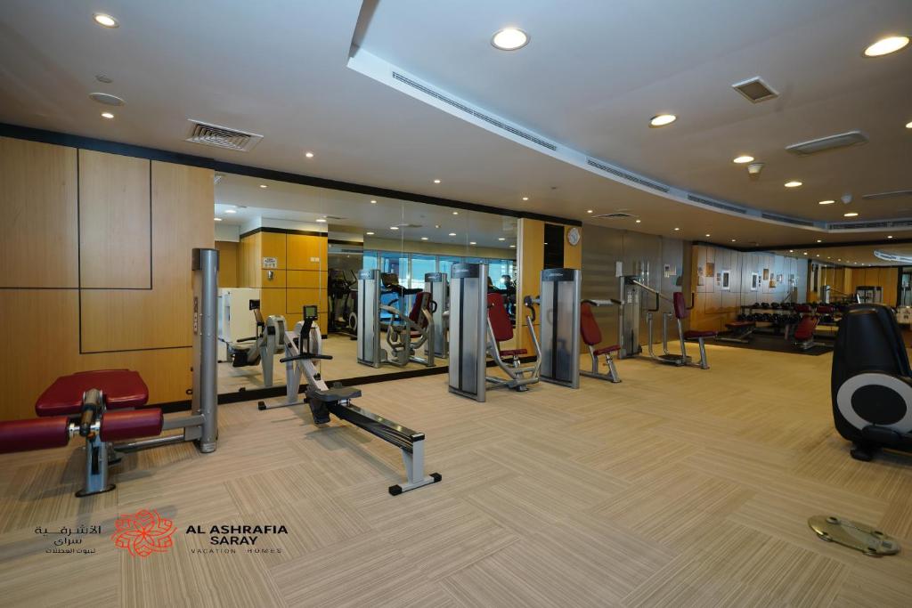 Fitness centrum a/nebo fitness zařízení v ubytování Alashrafia Saray - Fabulous 1BR in Canal Views