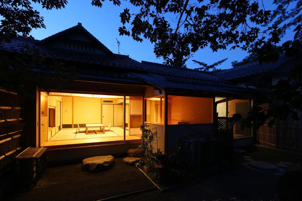 旅館が所在する建物