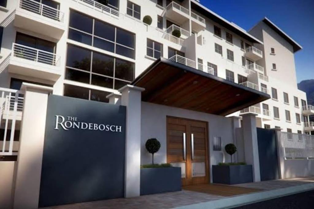 a rendering of the roadblock apartment building at The Rondebosch on Belmont in Cape Town