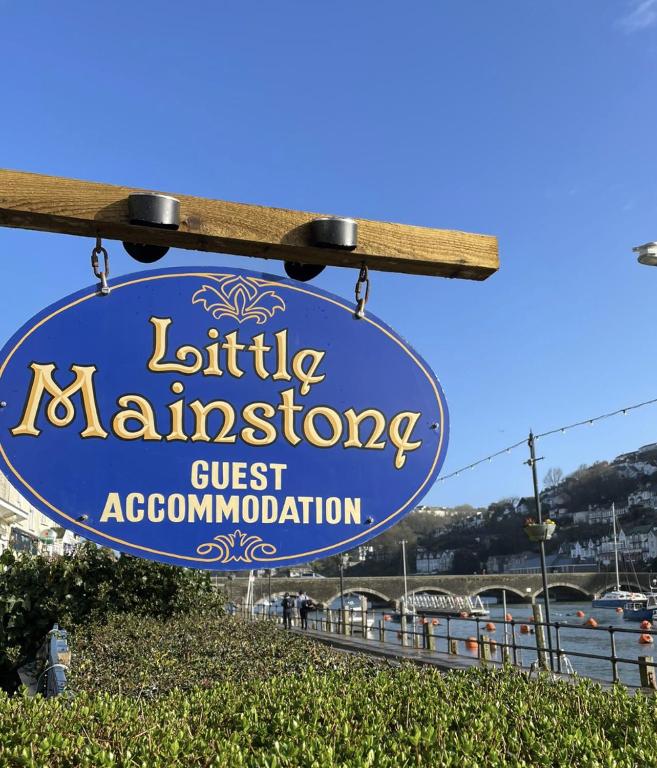 Little Mainstone Guest House in Looe, Cornwall, England