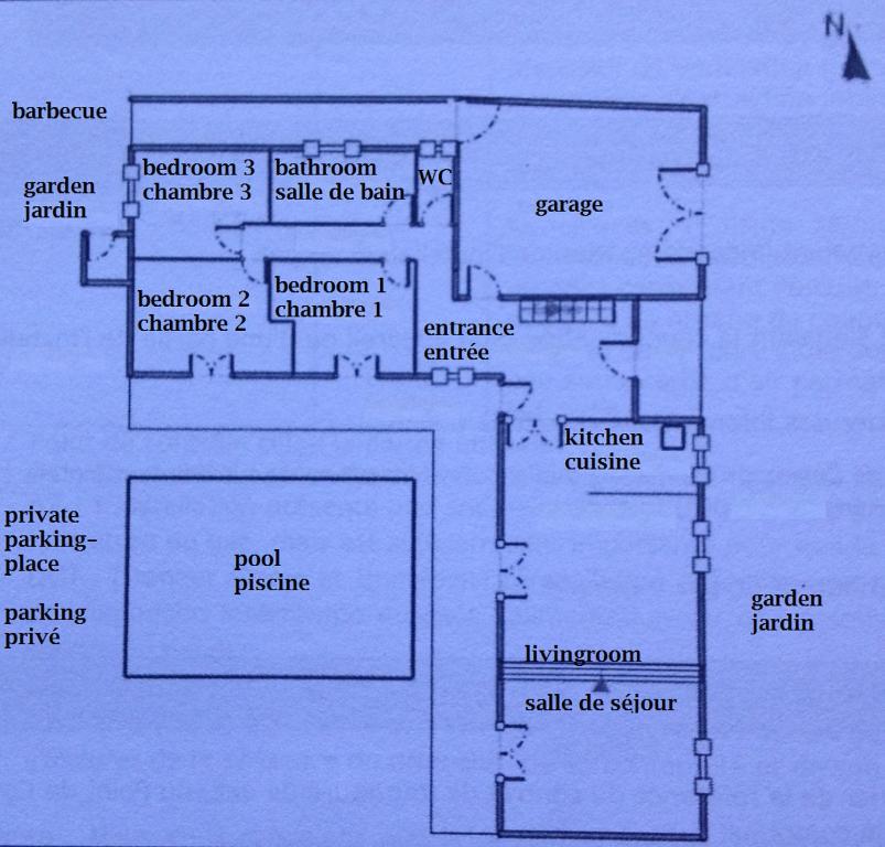 Plan piętra w obiekcie Charmante villa en Petite Camargue