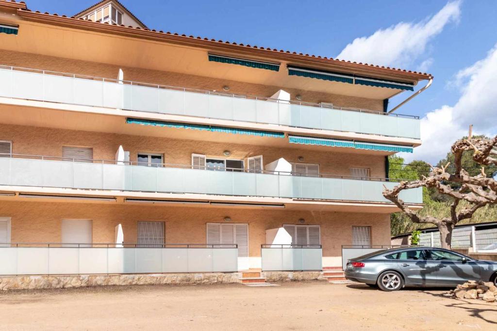 Budova, v ktorej sa apartmán nachádza