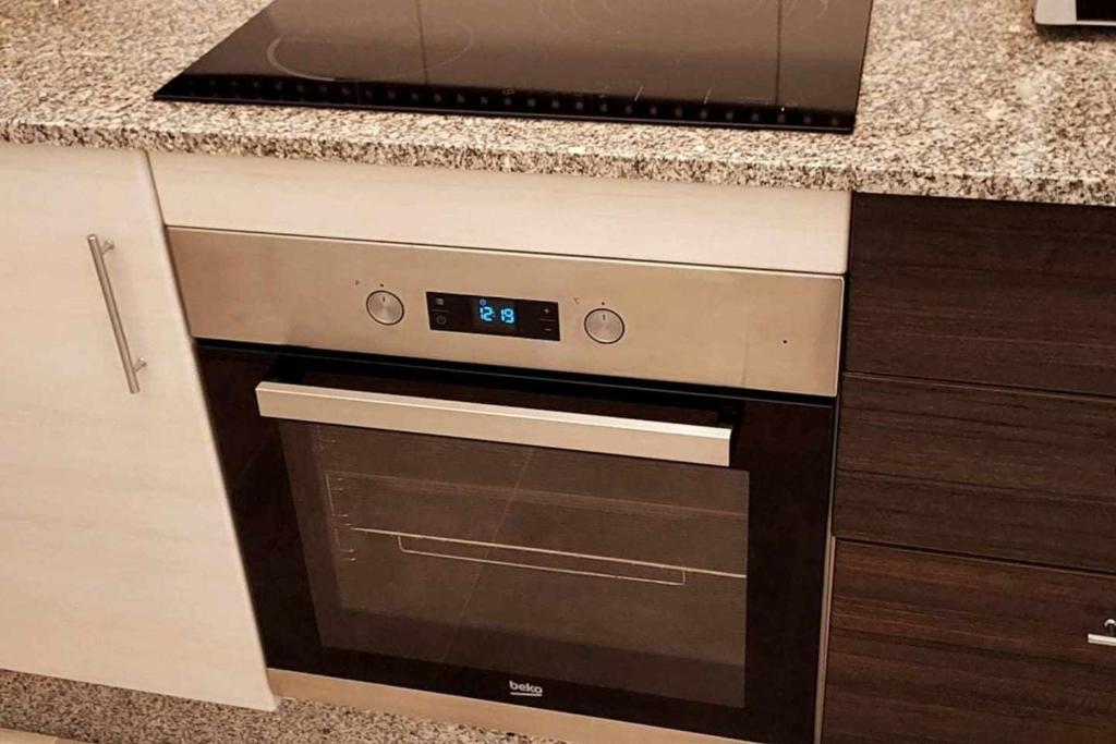 Kuchyň nebo kuchyňský kout v ubytování Apartamento Antina 12 en Santa Pola