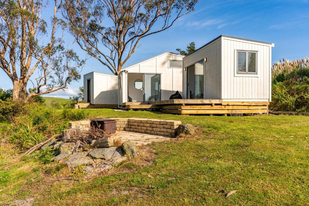 Te Arai Glamping - Te Arai Point Holiday Home, Te Arai – Updated