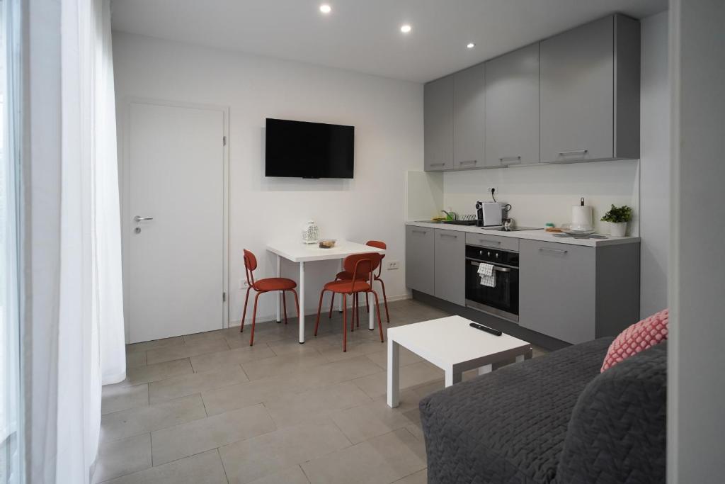 Kuchyň nebo kuchyňský kout v ubytování Apartments Choice