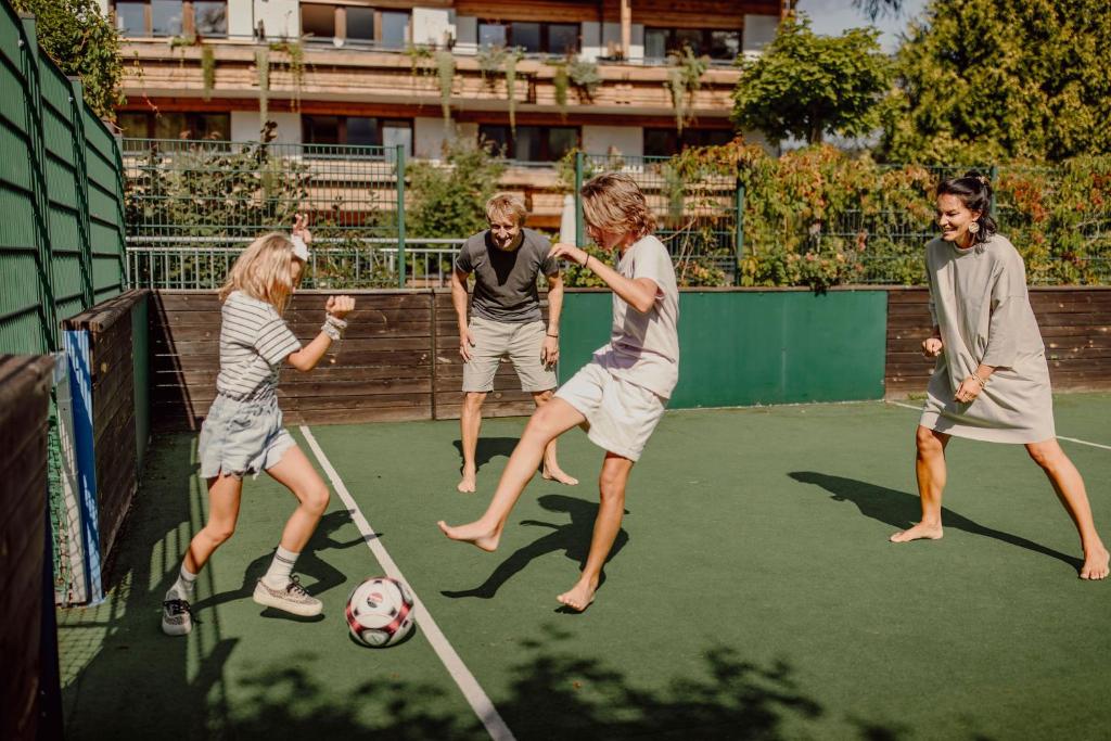 Hosté ubytování Familien- & Gartenhotel Theresia 4-Sterne Superior