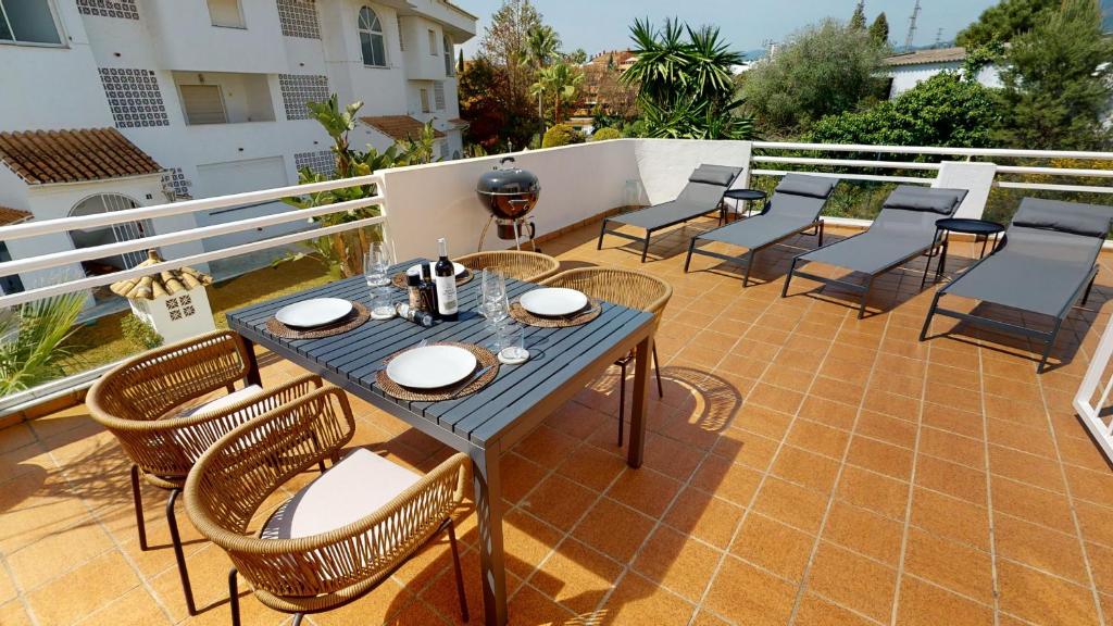Balkón alebo terasa v ubytovaní El Dorado Marbella - Totally Renovated Apartment