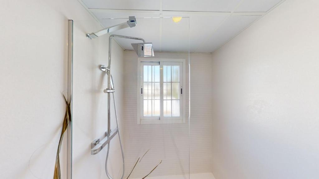 Kúpeľňa v ubytovaní El Dorado Marbella - Totally Renovated Apartment