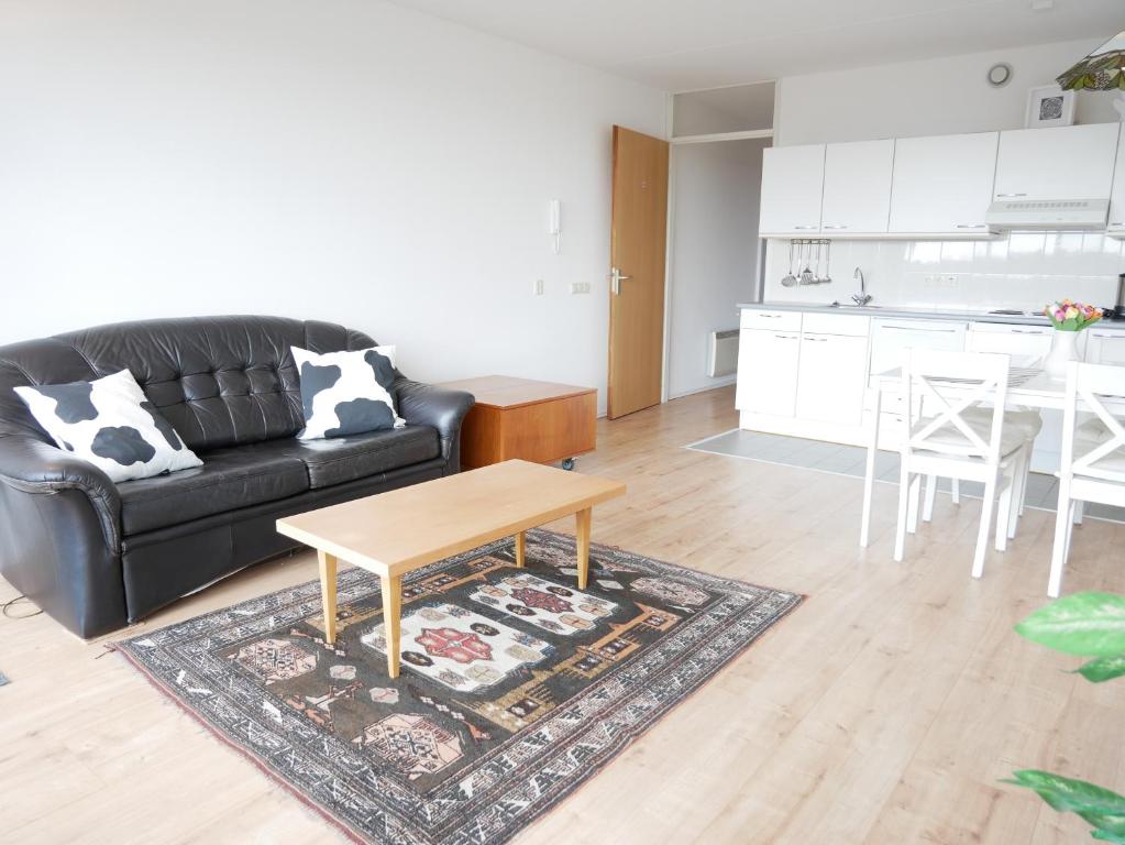 Kuchyň nebo kuchyňský kout v ubytování Badhotel Appartementen Callantsoog