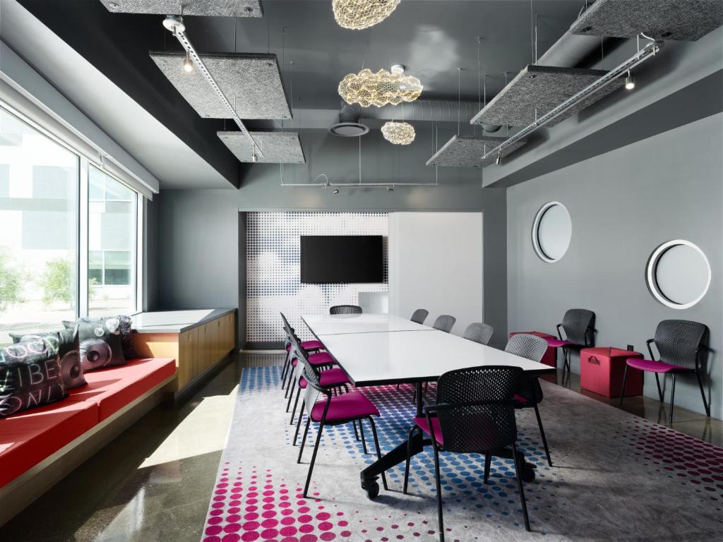 Aloft by Marriott Henderson photo