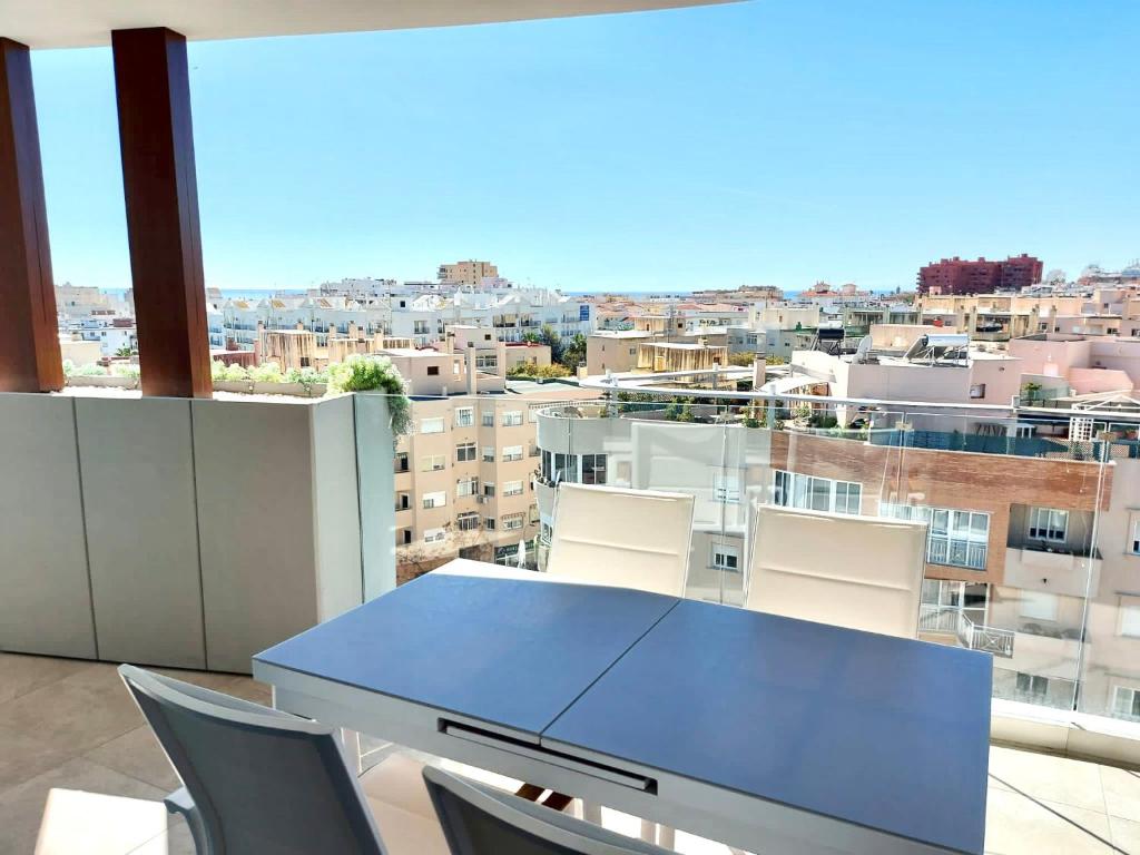 Infinity, Estepona – Precios actualizados 2023