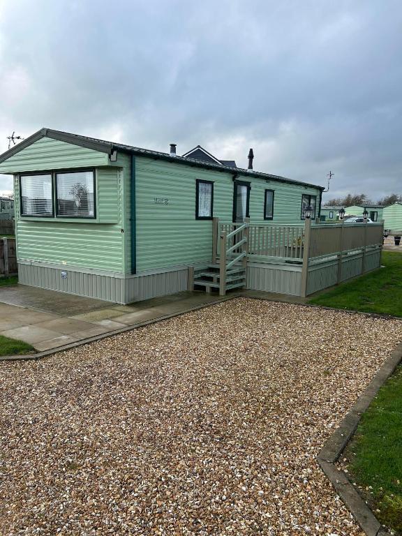 Herons Mead, Caravan Park & Fishing Lakes Free WifiFree Netflix