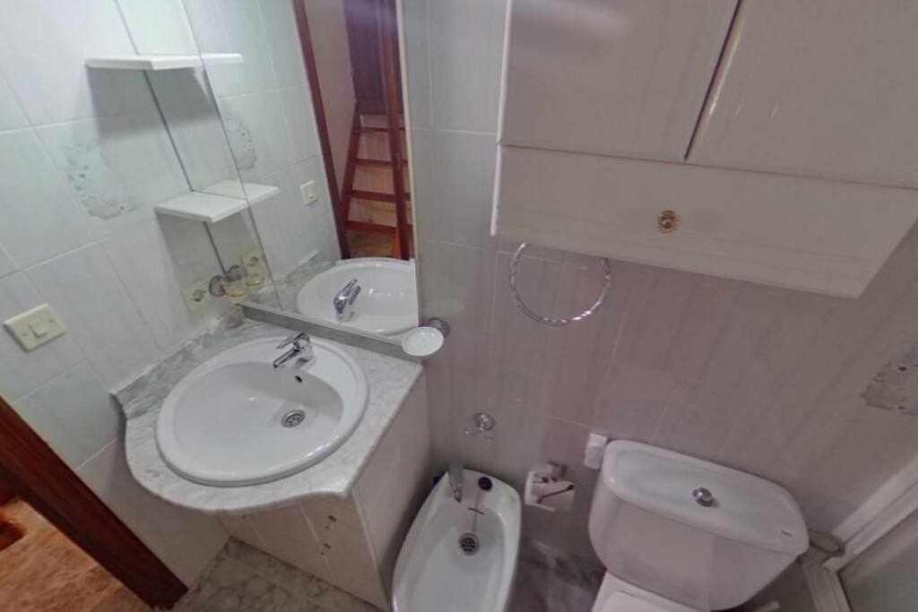 Un baño de Bungalow Catral 20 en Santa Pola