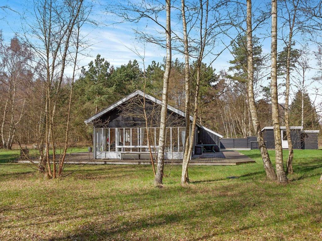 Zahrada ubytování 2 person holiday home in Læsø-By Traum