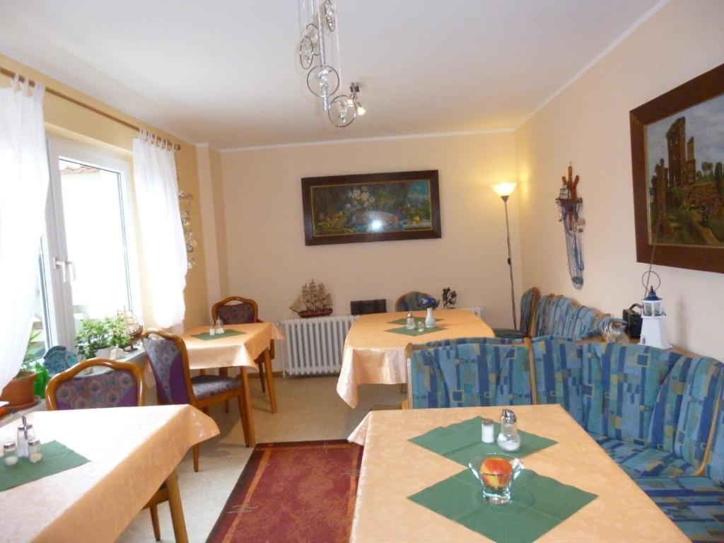 Gallery image of Pension am Peeneufer UG in Wolgast