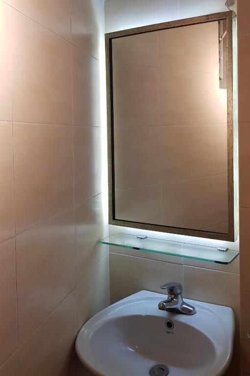 Koupelna v ubytování Memory Hotel