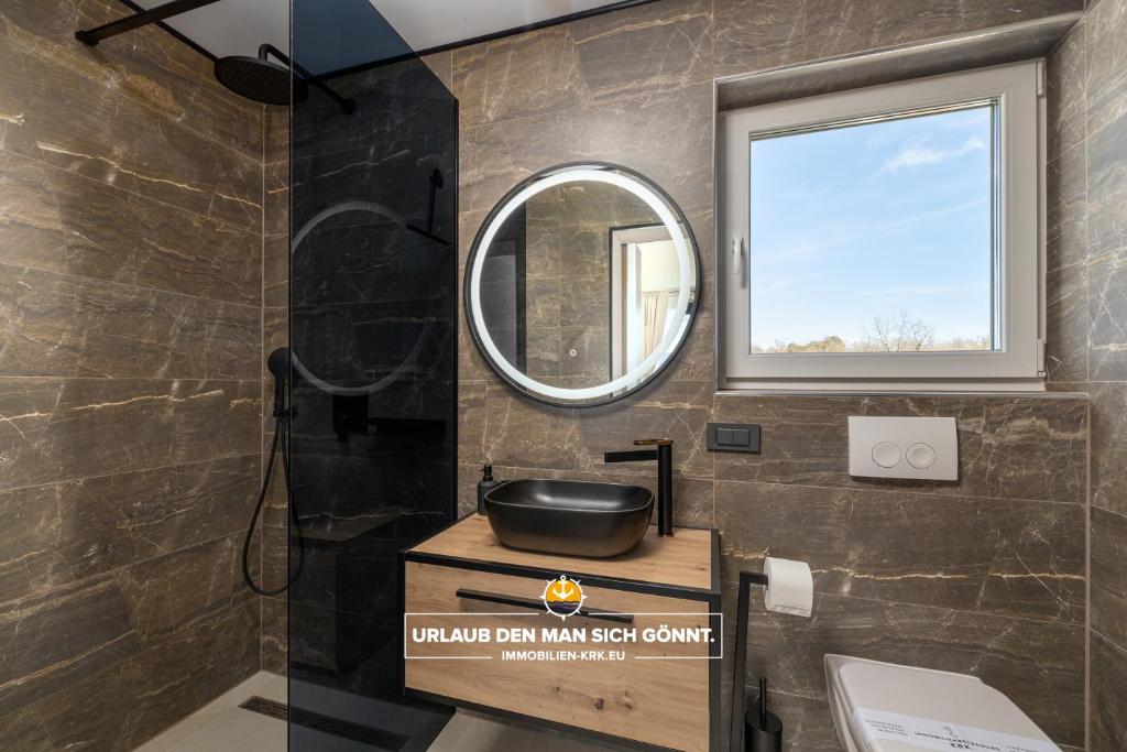 Kúpeľňa v ubytovaní Villa Neoma