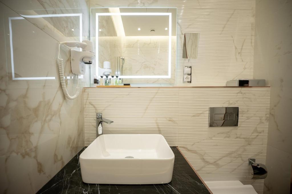 Golden Key Boutique Hotel - Resim 40