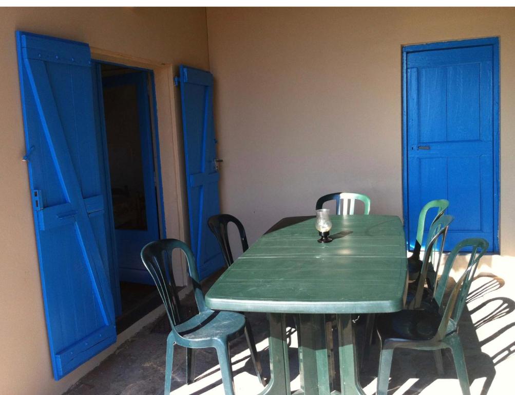 Fotografia z galérie ubytovania Appartements bord de mer - Accès privé à la plage v destinácii Prunete