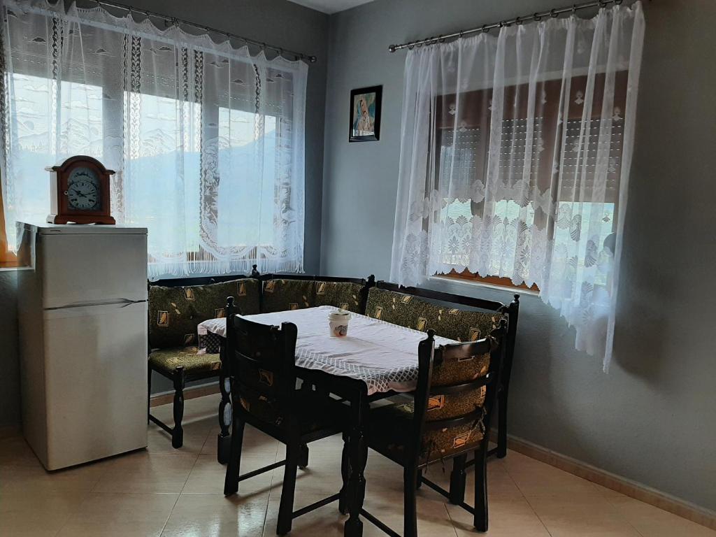 Guesthouse Lula 2 - Image 9
