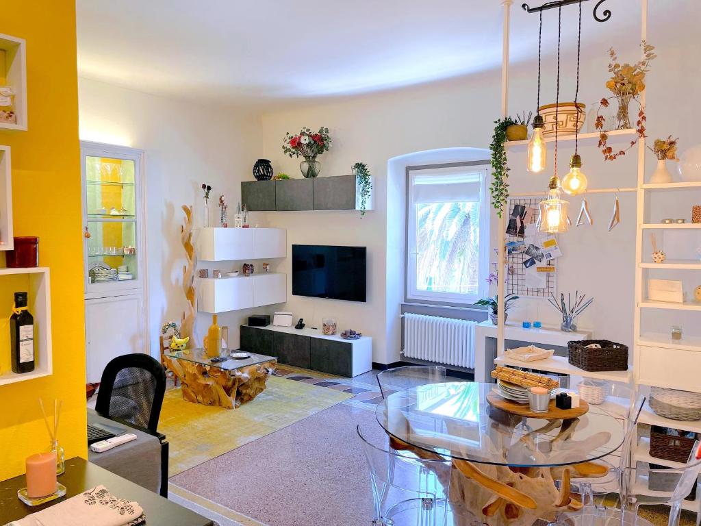 Μια τηλεόραση ή/και κέντρο ψυχαγωγίας στο Casa di Olli