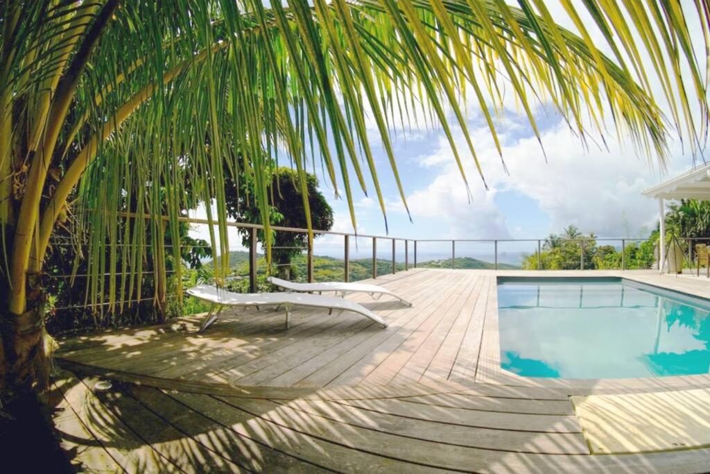 Πισίνα στο ή κοντά στο INCROYABLE Villa avec vue mer et piscine privative au sel
