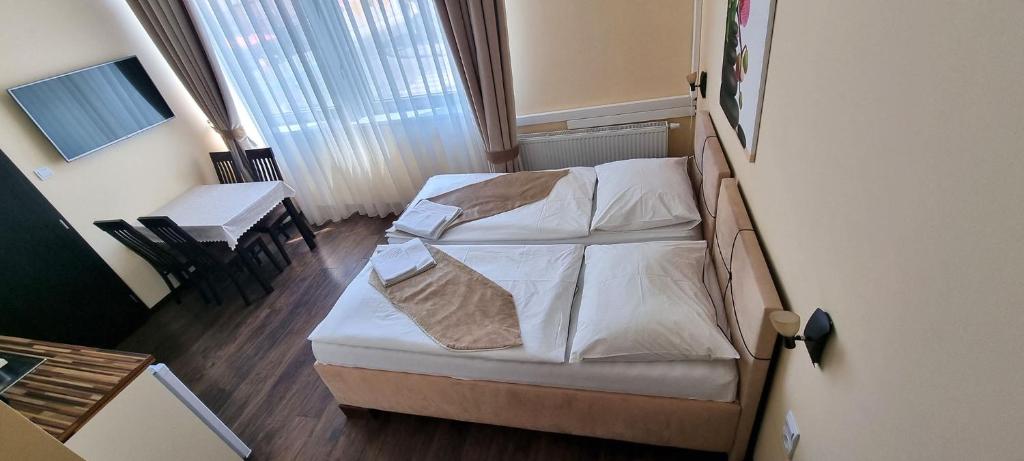 Elite Pension - Estudio De Apartamento (nr. 7)