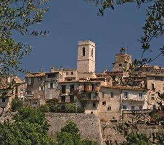 SAINT PAUL EN JARDIN, Saint-Paul-de-Vence (updated prices 2024)