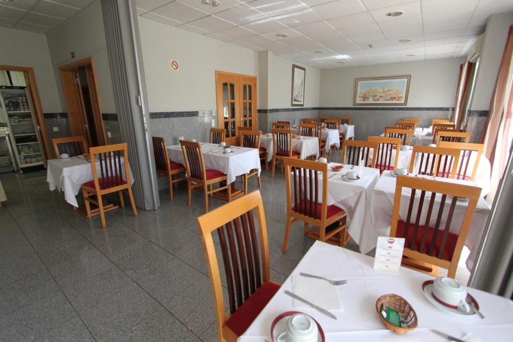 Restaurace v ubytování Residencial Horizonte